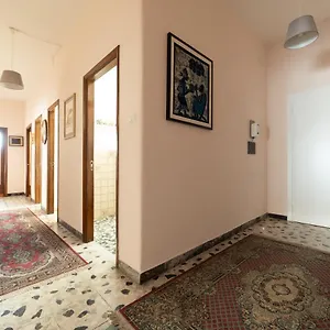 https://budget-apartment-roma-70-stazione-centrale.in-sardinia.net