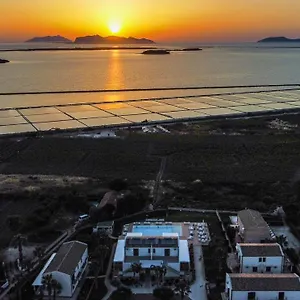 Oasi Guzzetta Hotel&case Vacanze 2*, Marsala Italy